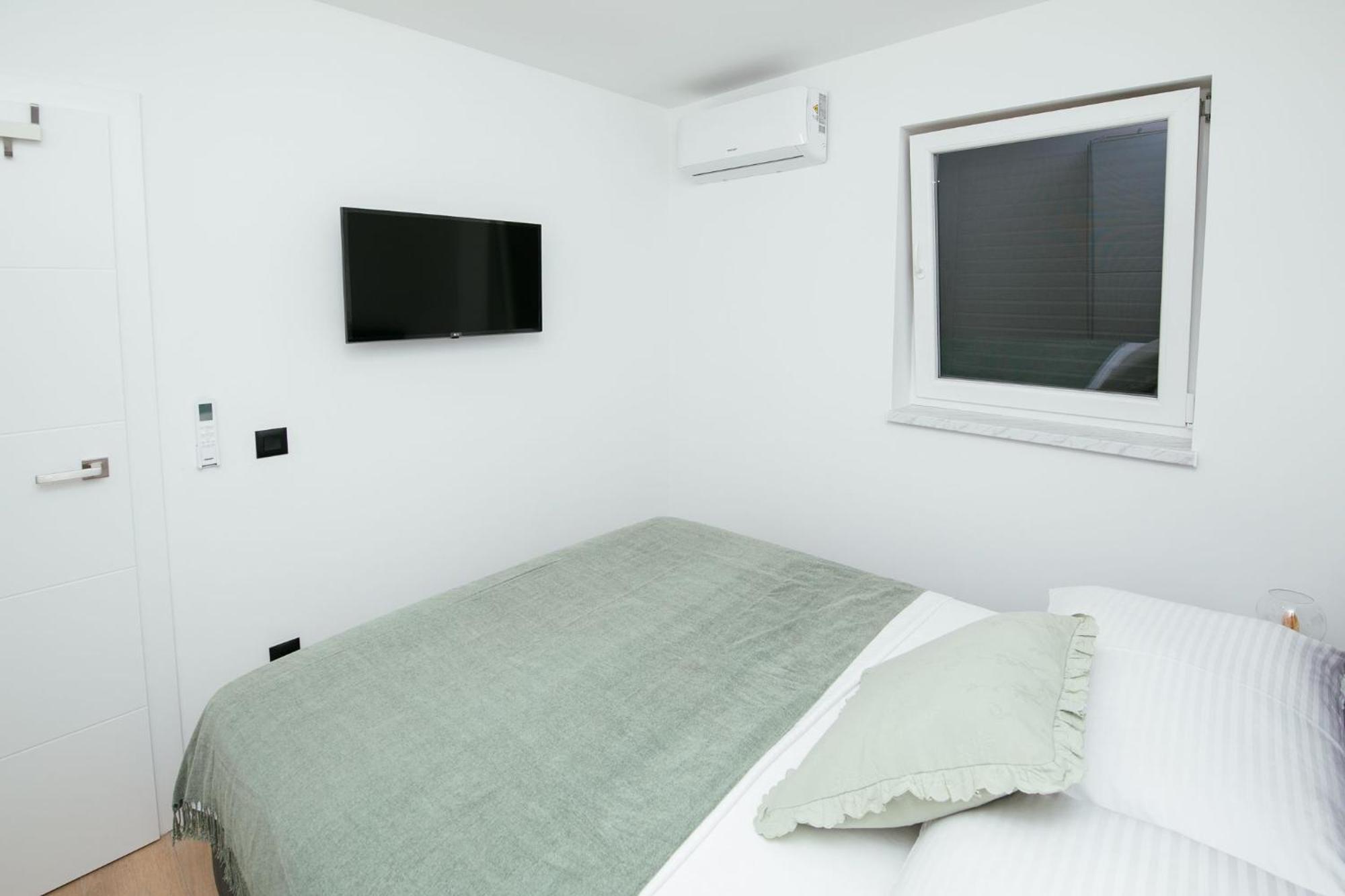 Didixi Apartments Pakoštane Exteriér fotografie
